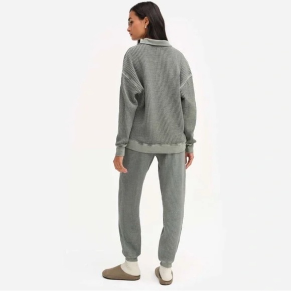 Mate The Label Organic Cotton Waffle Relaxed Jogger - Picture 4 of 17